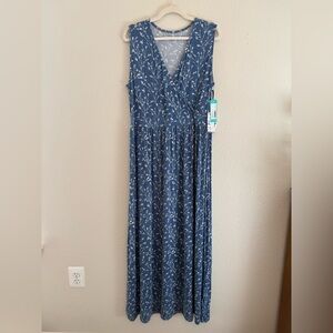 41 Hawthorn Navy Vine Print Maxi Dress